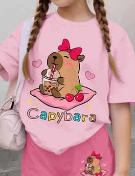 Piezas Conjunto de pantalones cortos y blusa de manga corta con estampado de capibara lindo y lazo de cereza para niñas preadolescentes, estilo minim - Shein - FashionsVida