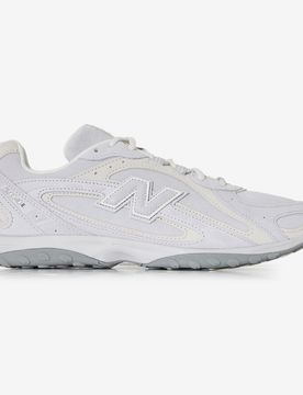 Suede blanc 44