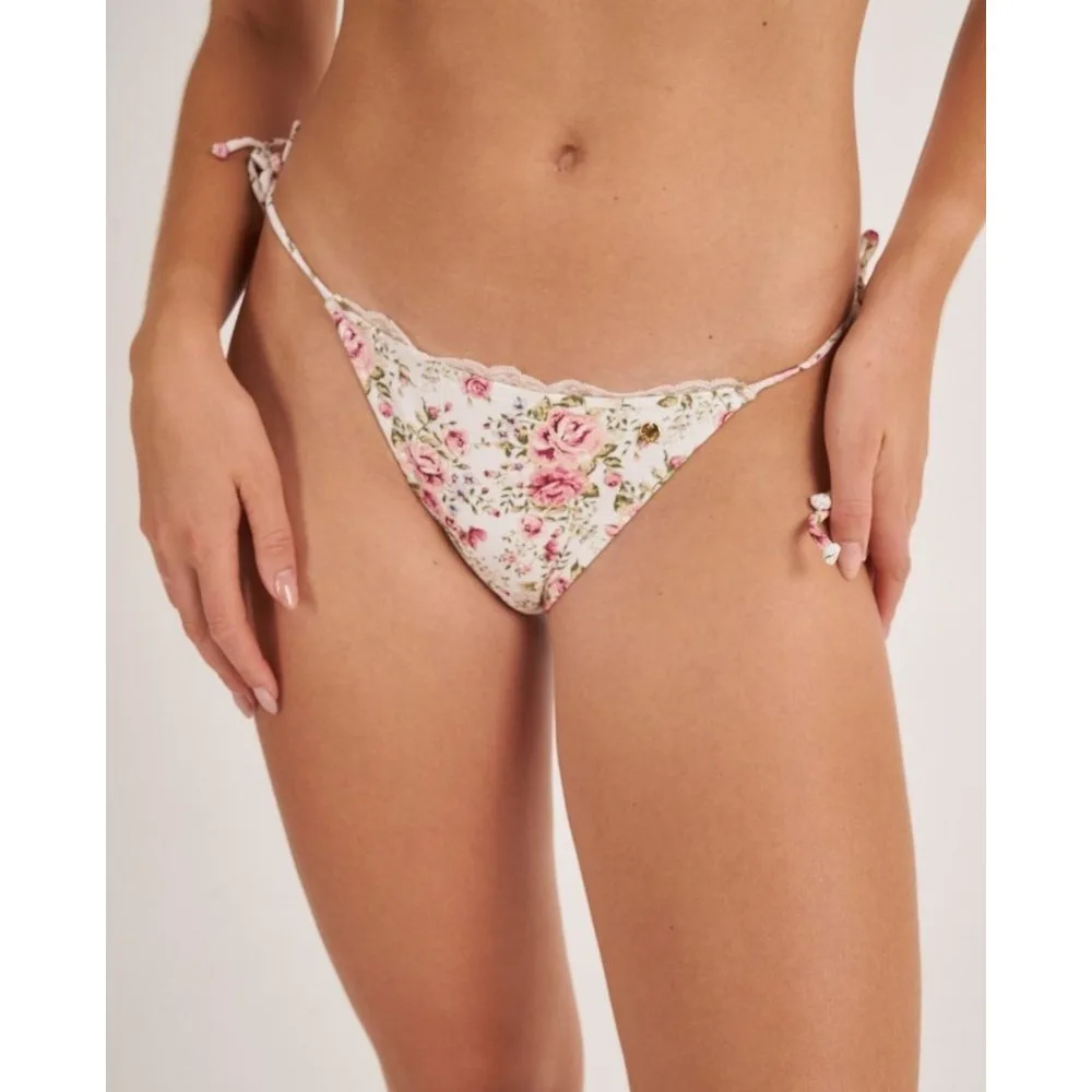 Braga de bikini semibrasileña con lazos - Bohodot - FashionsVida