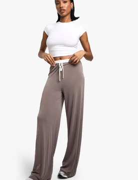 Womens Peached Jersey Exposed Waistband Wide Leg Trouser - Brown - Size 14 Uk - Boohoo - FashionsVida