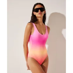 Bañador de mujer degradado