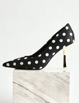 Zapatos de tacón alto con puntera puntiaguda y decoración de lunares para mujer, bombas elegantes de fiesta de moda, regalos de Navidad de invierno - Shein - FashionsVida