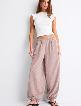 Basic-T-Shirt mit Bateau-Ausschnitt Ecru L