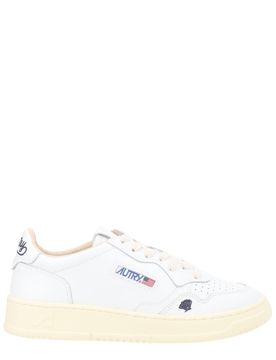 Medaglia Low-top Leather Sneakers
