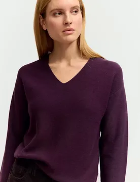 Oversized V-Neck Pullover female - M - FashionsVida