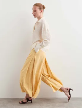 Floral Jacquard Wide Leg Culottes Gold female - Jaeger - FashionsVida