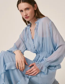 Blusa de mujer de gasa de manga larga ablusada y nido de abeja con volantes en los puños - Alma en Pena - FashionsVida