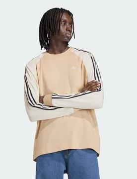 T-SHIRT A MANICHE LUNGHE CALI BRITCORE XS Stone Khaki / Off White - Adidas - FashionsVida
