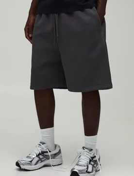 Herren Essentiell Weite Passform Mittellange Shorts Grey Größe 3XL - boohooMAN - FashionsVida