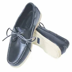 Skipper Shoes Navy / White EU 43 Men