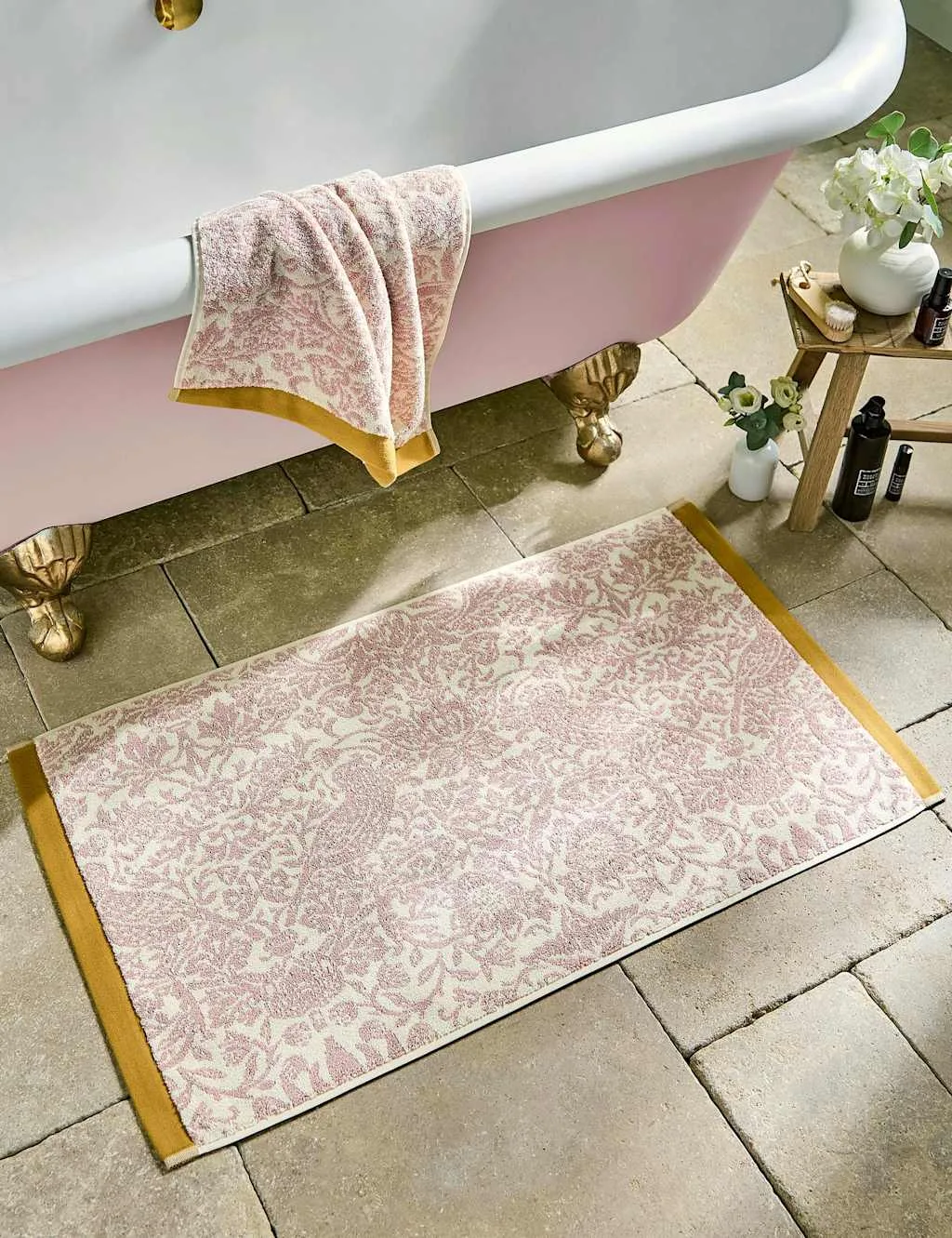 Pure Cotton Strawberry Thief Bath Mat Light Pink Mix - William Morris At Home - FashionsVida