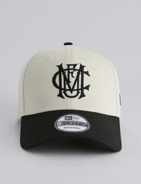 Manchester United x Womens 9Forty Contrast Cap Cream None - New era - FashionsVida