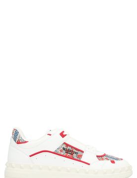 Freedots Low-Top Sneaker in Calfskin