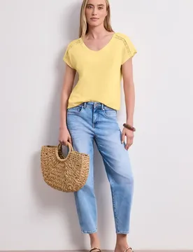 Shirt mit V-Neck und Crochet-Details female Gelb