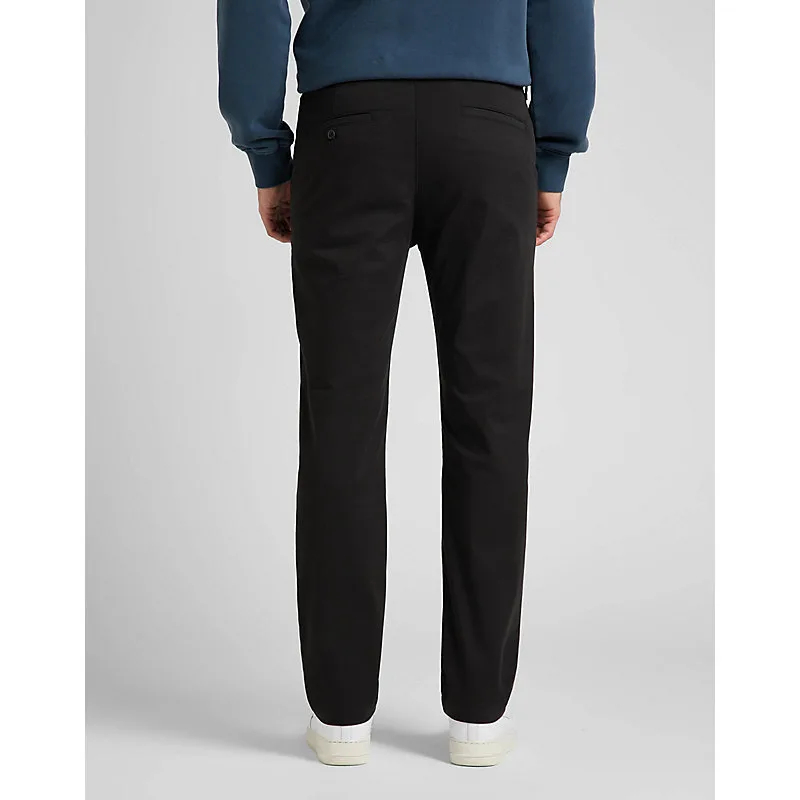 Regular Lightweight Chino Pant Black Größe 29x32 male - Lee - FashionsVida
