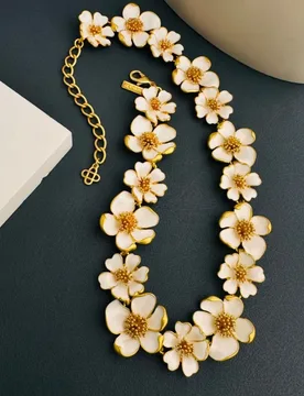 Niche Design Temperament Light Luxury Style Large-scale Glaze Enamel Flowers Old Medieval Style Heavy Necklace Statement Jewelry - Aliexpress - FashionsVida