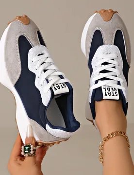 Zapatillas deportivas de running ligeras para mujer, cierre con cordones, suela plana multifuncional, diseño de costura transpirable, disponibles en - Shein - FashionsVida