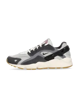 Scarpa Bassa Uomo Air Huarache Runner Lt Smoke Grey/black/light Silver - Nike - FashionsVida