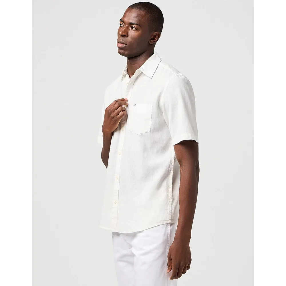 Camisa de hombre de manga corta y corte regular - Wrangler - FashionsVida