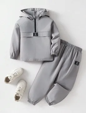 Piezas Conjunto de chaqueta con capucha de media cremallera de manga larga holgada con parche decorativo y pantalones con cordón en la cintura de aju - Shein - FashionsVida