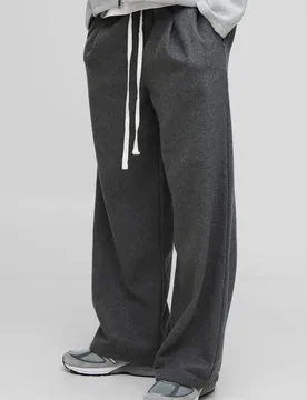 Men's Elasticated Waist Wide Leg Wool Look Pleated Trousers Charcoal Size Medium Charcoal M - boohooMAN - FashionsVida