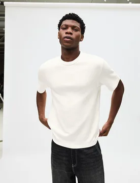 T-Shirt Manches Courtes Texturé S Blanc Cassé - Bershka - FashionsVida