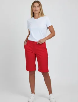 Women's Stretch Cuffed Bermuda Shorts in Red Size: 18 - Red - Size: 18 - Paulo Due - FashionsVida