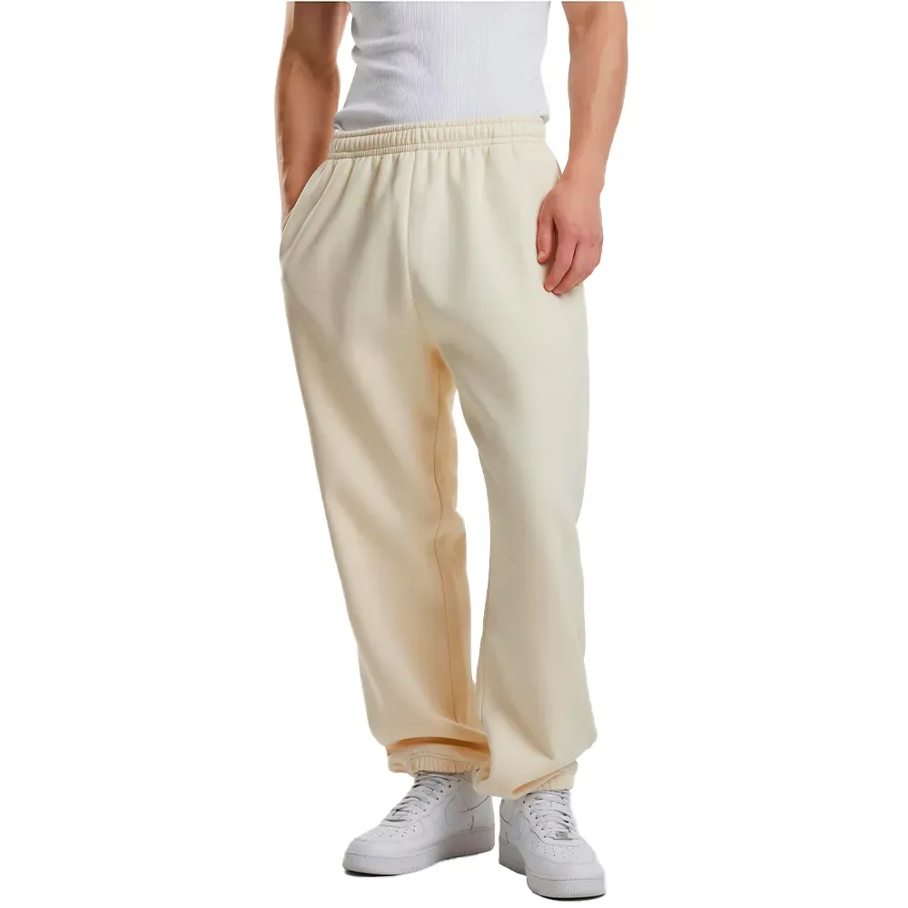 Pantaloni Sportivi Tb679 White Sand 3XL - Urban classics - FashionsVida