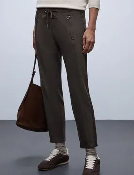 Loose Fit Hose mit Tape female Braun