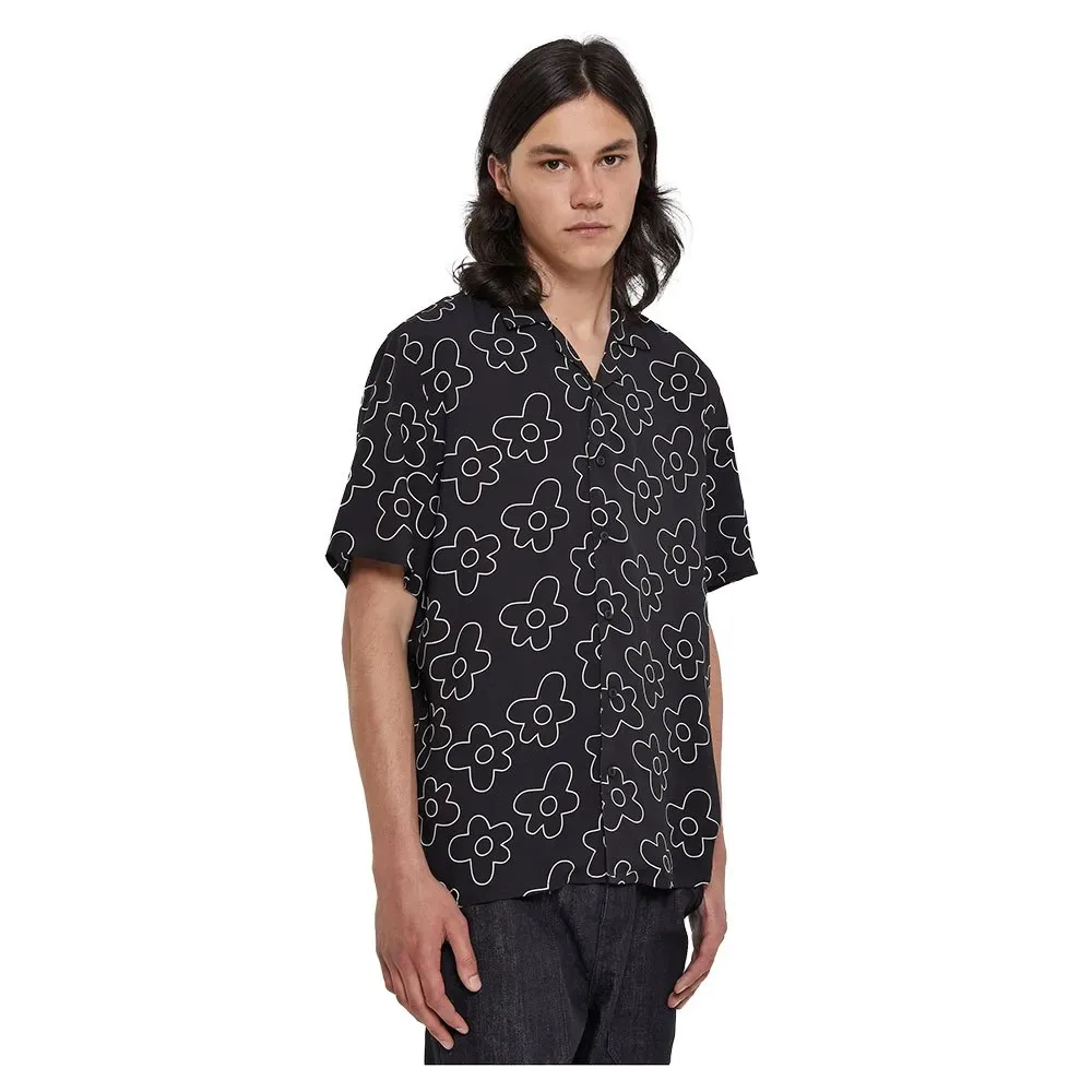Camicia A Maniche Corte Viscose Aop Resort Black Flower S - Urban classics - FashionsVida
