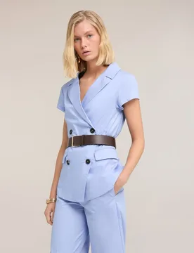 Blazer de mujer cruzado de manga corta modelo con cierre cruzado de botones y cinturón en la cintura incluido - Motivi - FashionsVida