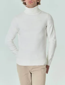 Dolcevita bianco in cotone stretch bouclé - Priority House - FashionsVida