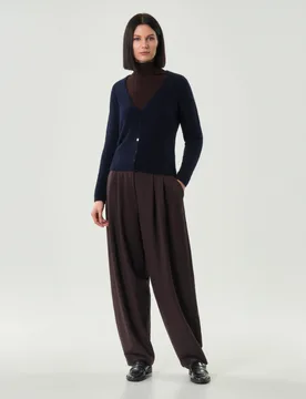 Cardigan blu in misto alpaca e lana effetto soft con scollo a V - Hlo! - FashionsVida