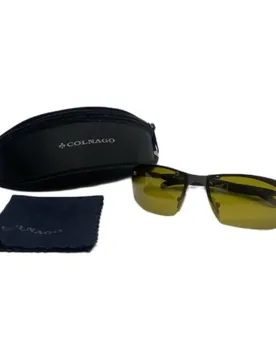 Lunettes De Soleil Titanium