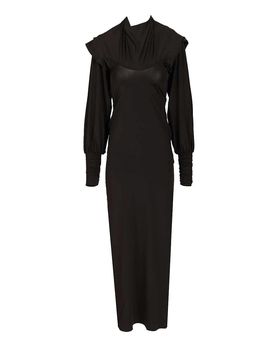 Vestito attillato con cappuccio