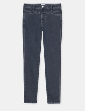 Skinny pusher female