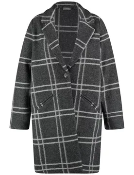 JACKE STRICK female