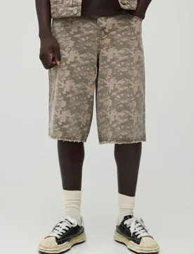 Herren Gewaschene Tarn-Longline-Denim-Shorts Camo Größe 42R - boohooMAN - FashionsVida