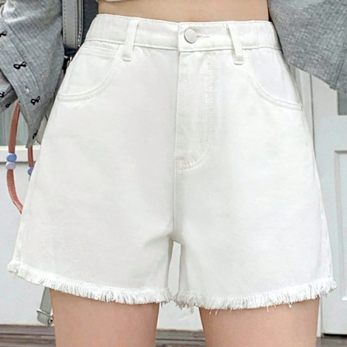 Shorts vaqueros blancos ajustados para adolescentes - Shein - FashionsVida