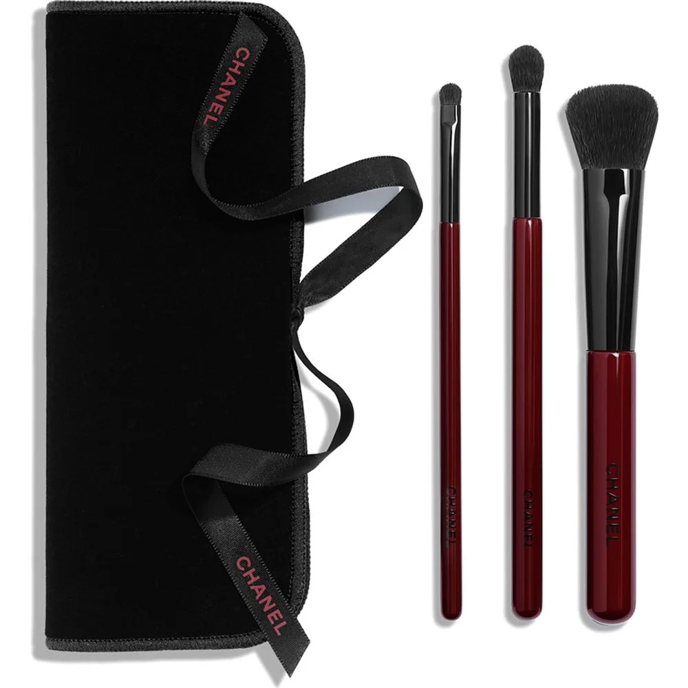 LES PINCEAUX ROUGE NOIR ESTUCHE CON 3 BROCHAS PROFESIONALES - Chanel - FashionsVida