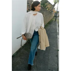 Pantalón vaquero campana liso de mujer