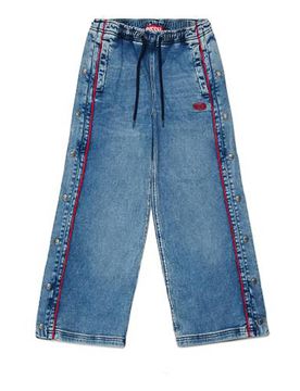 Diesel Jeans Con Bottoni