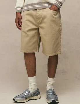 Herren Überfärbte Jeans Hosen-Shorts Mit Lockerer Passform Stone Größe 28 - boohooMAN - FashionsVida