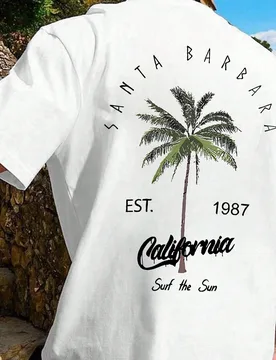 Playero Nueva camiseta de manga corta de cuello redondo con estampado de letras de árbol de coco para hombre, ropa casual de vacaciones - Shein - FashionsVida