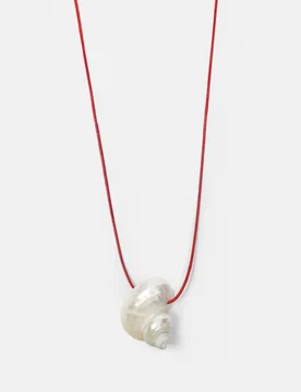 Seashell Pendant Necklace (Size: ) - Pull&bear - FashionsVida