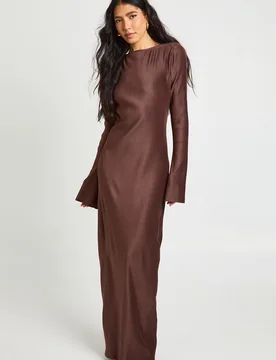 Womens Tall Plisse Flared Sleeve Column Maxi Dress - Chocolate - Size 6 Uk - Boohoo - FashionsVida