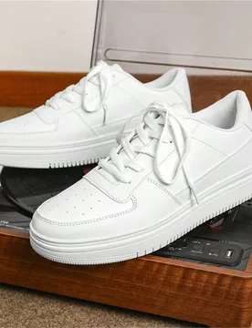 Zapatos anchos para hombres para todas las estaciones, transpirables y versátiles, antideslizantes y a prueba de olores, suela gruesa, color blanco p - Shein - FashionsVida