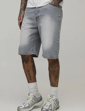 Men's Tall Essential Relaxed Fit Denim Shorts Light Grey Size 36 Light Grey 36 - boohooMAN - FashionsVida