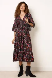 Women's Multi Three Quarter Sleeve Slip On V-neck Midi Dress Size: Medium/Large - Multicolor - Size: M/L
