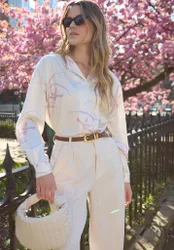 Lillibet Large Floral Print Shirt In Cream - 8